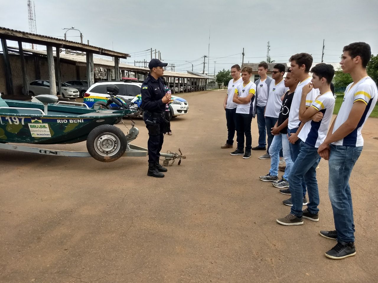 05-12 visita ao QTL dos alunos escola Migrantes - Ariquemes 4
