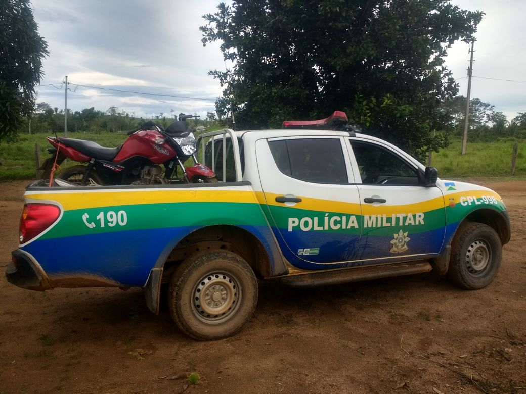 18-02 PM recupera motocicleta em Monte Negro 2