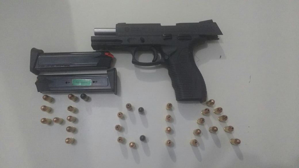 30-01 PM conduz homem por porte ilegal de arma de fogo - Buritis 1