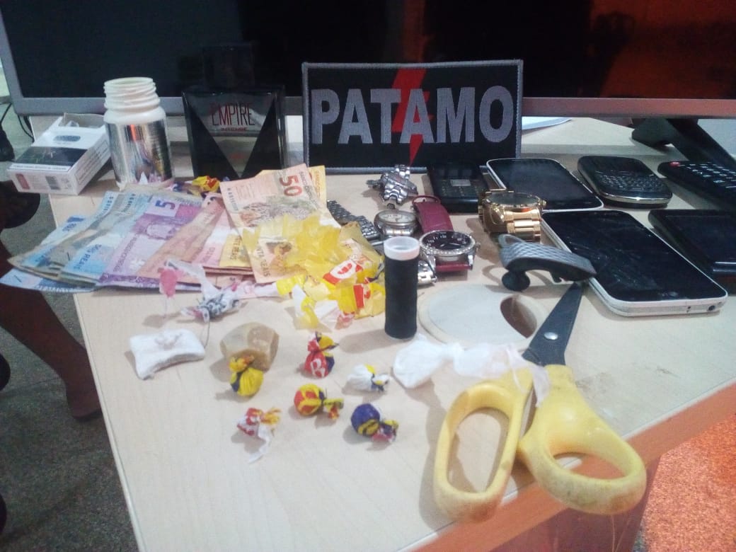 08-06 patamo do 7 BPM fecha mais uma boca de fumo 1