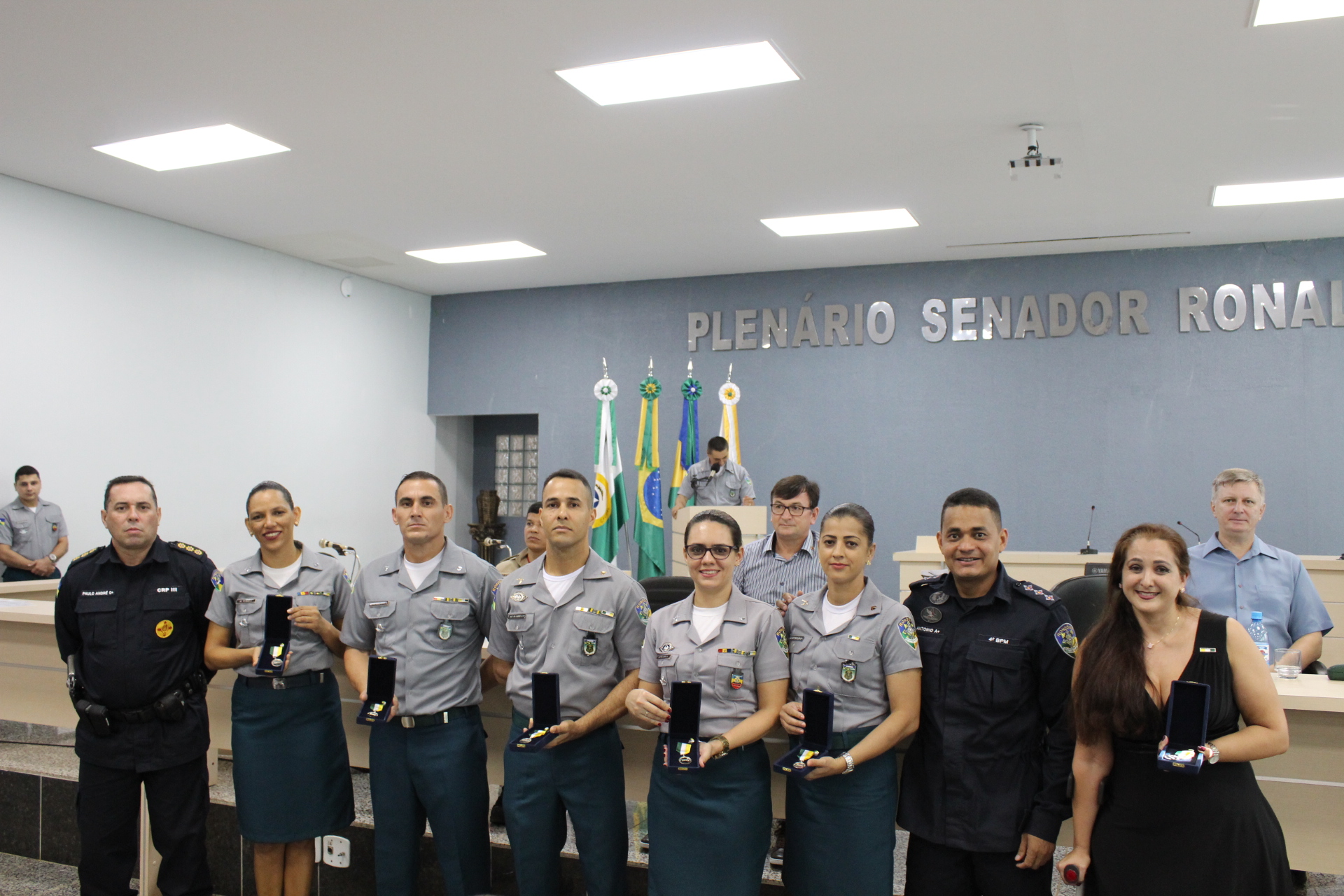 2 - Agraciados com a medalha mérito Forte Príncipe da Beira