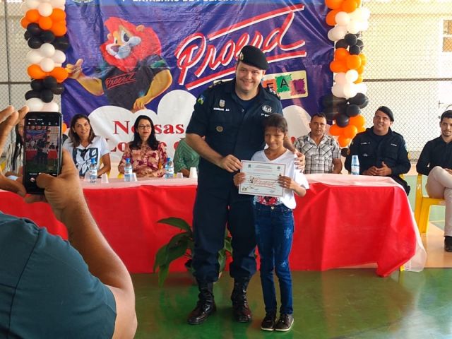 25-06 Formatura Proerd em Alto Paraíso 44