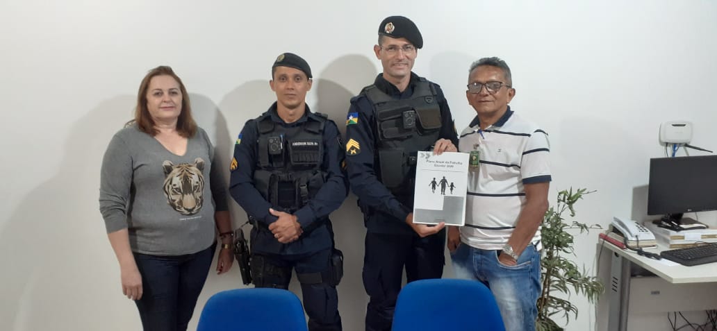 02-03 Patrulha Escolar do 7º BPM apresenta Plano Anual a escolas em Ariquemes 1