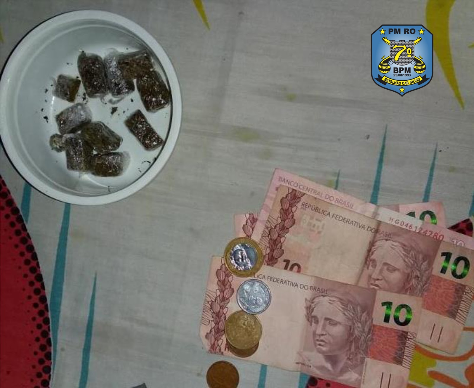 16-04 PM desmonta mais um ponto de tráfico de drogas em Ariquemes 1