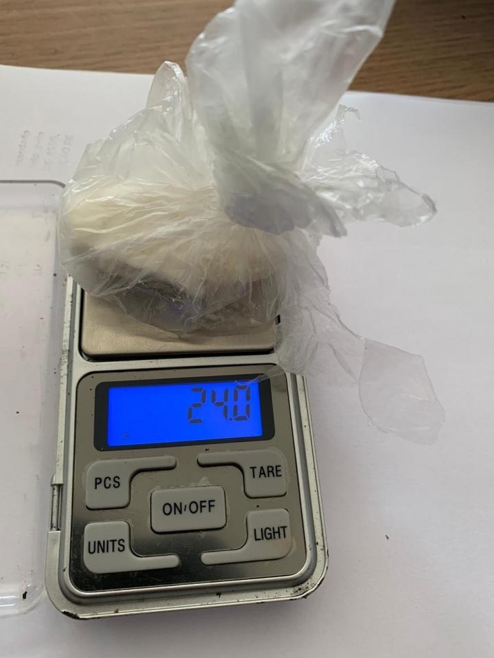 02-09 PM prende mais uma pessoa por tráfico de drogas em Ariquemes