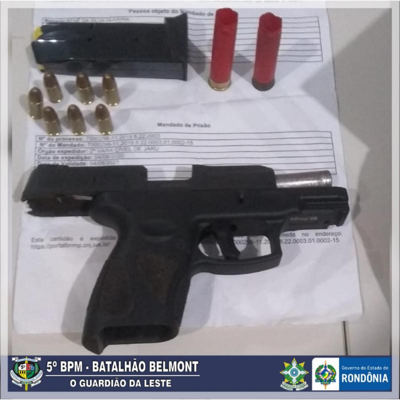 Em Candeias PMRO prende homem por porte ilegal de arma