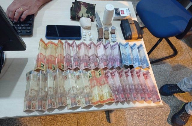 11-03 PMRO desmonta mais um ponto de venda de drogas em Ariquemes 2