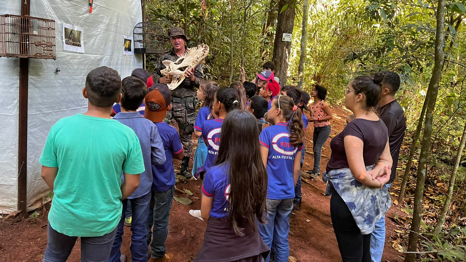 Trilha ecológica - Meio Ambiente nas Escolas